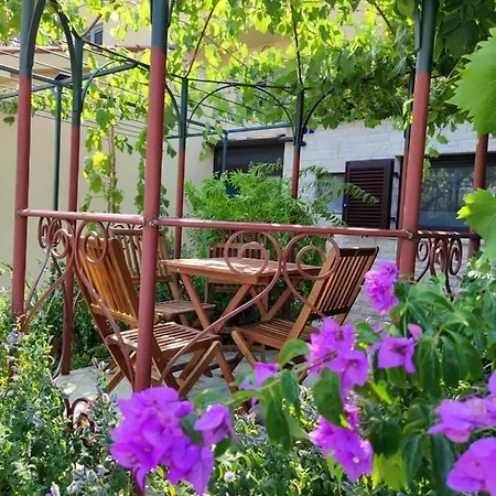 Summer Time Premantura Exterior photo